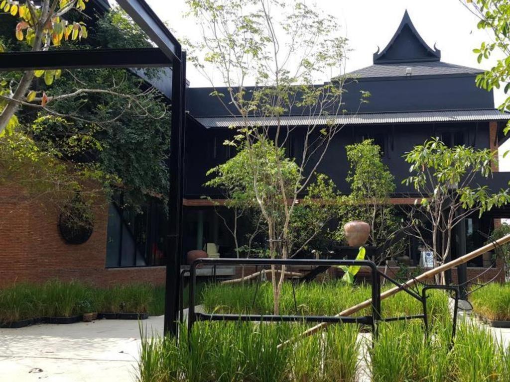 Silp-Pa Phra Nakhon Si Ayutthaya Hotel Esterno foto